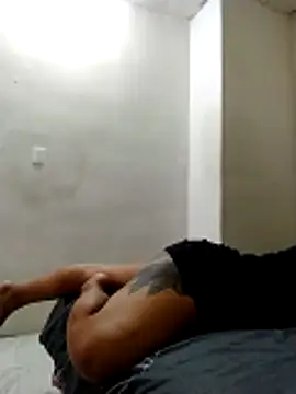 Snapshot of Chicattoo69 chatting on 7, 11, 2025 Chicattoo69 online show from 7, 11, 2025