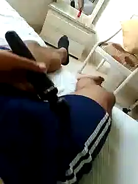 Alexxx feethis online show from 10, 11, 2025