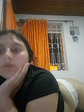 Layla Latina online show from 13, 1, 2026