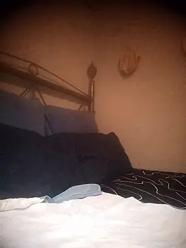 Pussylover911o online show from 14, 1, 2026