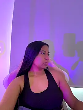 aly nicols online show from 31, 10, 2025