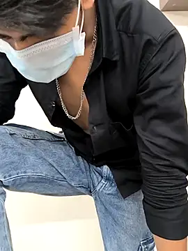 adi8210 online show from 12, 11, 2025