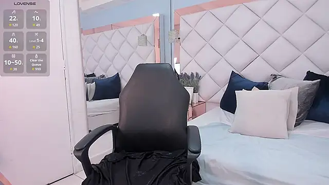 mirandaduboiss online show from 7, 11, 2025