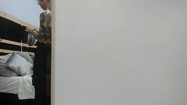 mirandaduboiss online show from 23, 6, 2026