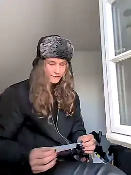 Snapshot of TIMOON04 chatting on 24, 10, 2025 TIMOON04 online show from 24, 10, 2025