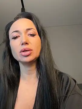 majestic madam online show from 28, 3, 2026