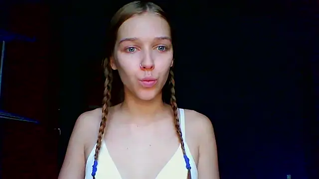 mari martin online show from 9, 11, 2025