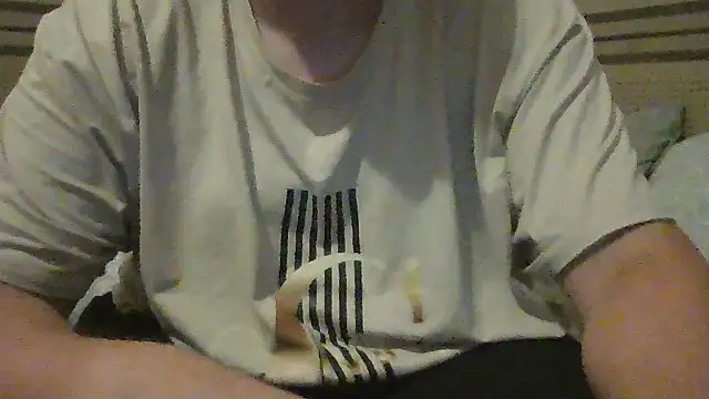 guywithboobs online show from 24, 10, 2025