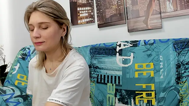 Tenderly Sophie online show from 1, 3, 2026