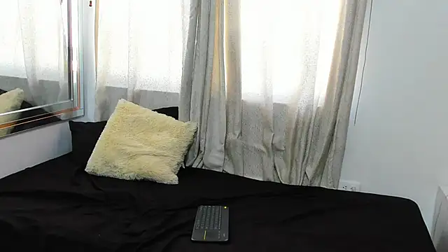 Snapshot of Jake_HallsHot chatting on 21, 10, 2025 Jake HallsHot online show from 21, 10, 2025