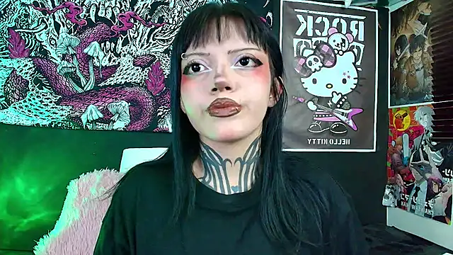 Snapshot of GothGaby chatting on 26, 11, 2025 GothGaby online show from 26, 11, 2025