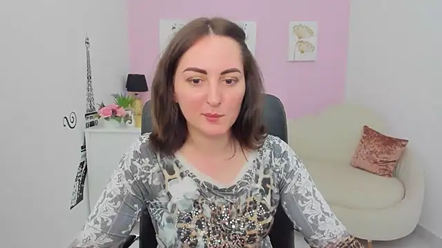 NoraSimons online show from 14, 5, 2026