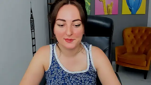 NoraSimons online show from 29, 6, 2026