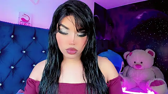 Alannys xHotx online show from 8, 3, 2026