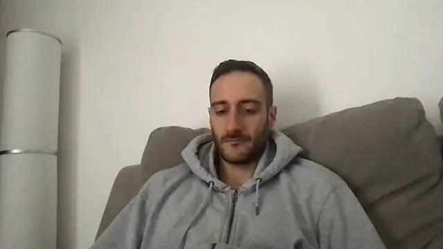 Snapshot of LukaShyGuy chatting on 6, 2, 2026 LukaShyGuy online show from 6, 2, 2026