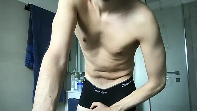 Snapshot of LukaShyGuy chatting on 28, 2, 2026 LukaShyGuy online show from 28, 2, 2026