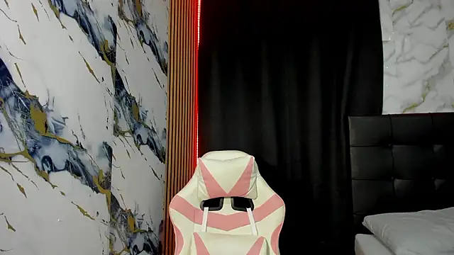 Scarlet DLuce online show from 24, 2, 2026