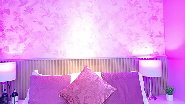 Snapshot of AdelineJhones chatting on 31, 10, 2025 AdelineJhones online show from 31, 10, 2025