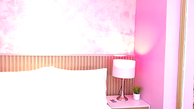 Snapshot of AdelineJhones chatting on 11, 11, 2025 AdelineJhones online show from 11, 11, 2025