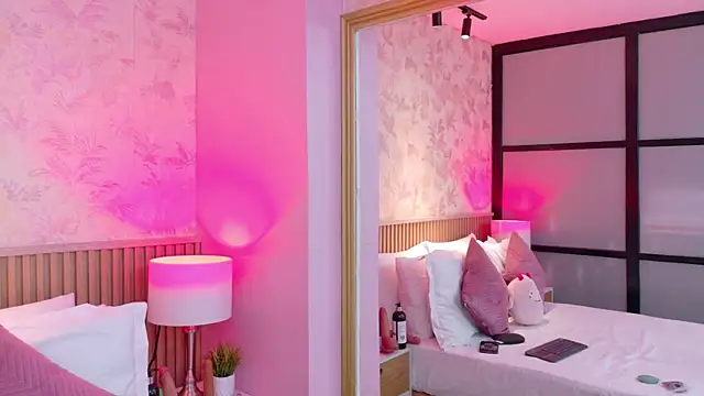 Snapshot of AdelineJhones chatting on 20, 12, 2025 AdelineJhones online show from 20, 12, 2025