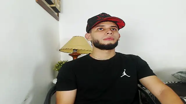 Maxcole 07 online show from 31, 10, 2025