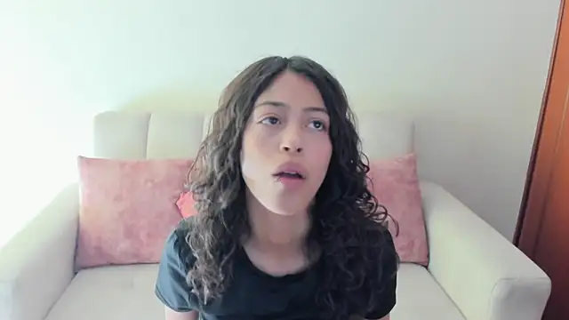 emily jonessxx online show from 2, 11, 2025