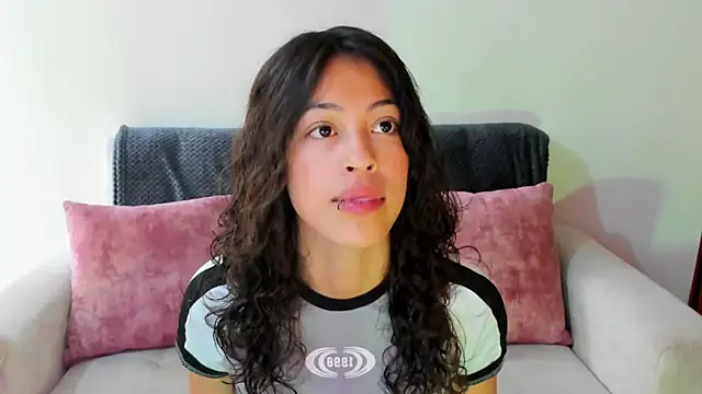 emily jonessxx online show from 15, 11, 2025