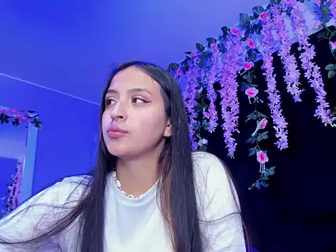 Gabyy Cooper  online show from 8, 5, 2026
