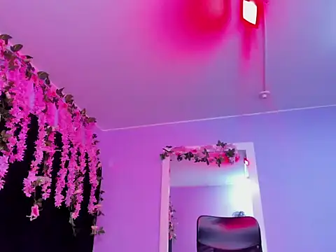 Gabyy Cooper  online show from 15, 5, 2026