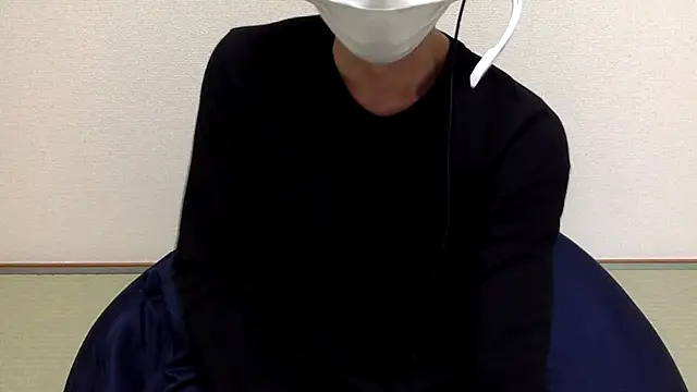 Snapshot of gen___ chatting on 24, 10, 2025 gen online show from 24, 10, 2025