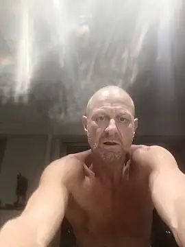 Snapshot of Marco06380 chatting on 31, 10, 2025 Marco06380 online show from 31, 10, 2025