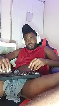 Snapshot of Suamyst_25 chatting on 30, 4, 2026 Suamyst 25 online show from 30, 4, 2026