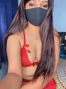 Snapshot of Cute_Marina chatting on 4, 4, 2026 Cute Marina online show from 4, 4, 2026