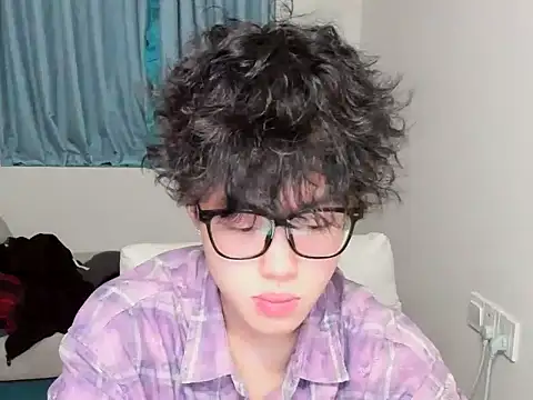 L1kuto online show from 6, 11, 2025