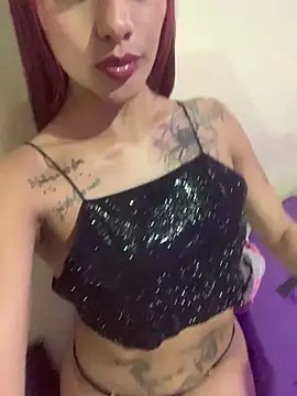 Emilyy-18 online show from 12, 11, 2025