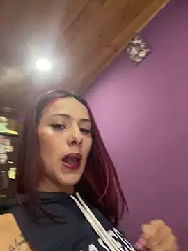 Emilyy-18 online show from 14, 12, 2025