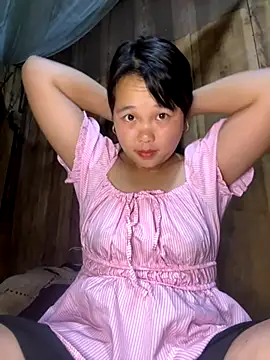 Snapshot of love_pusy09 chatting on 15, 11, 2025 love pusy09 online show from 15, 11, 2025