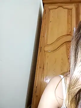 indilasixeey online show from 6, 3, 2026