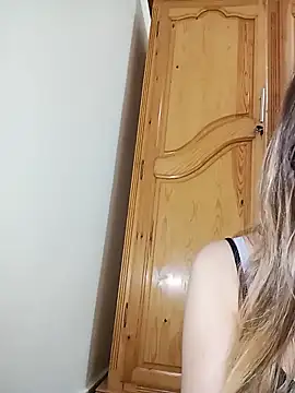 indilasixeey online show from 24, 5, 2026
