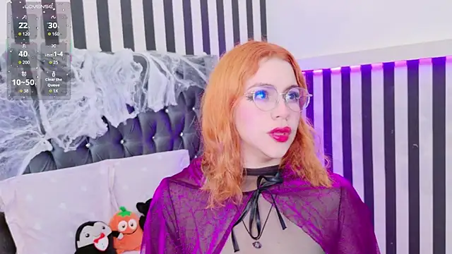 sussiestrawberry online show from 1, 11, 2025