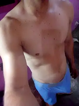 Snapshot of Colos01 chatting on 27, 10, 2025 Colos01 online show from 27, 10, 2025