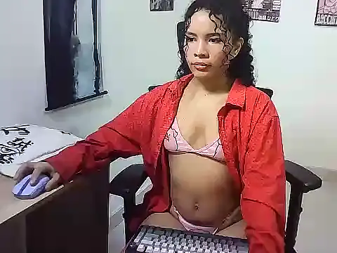 Gigi Scott  online show from 4, 12, 2025