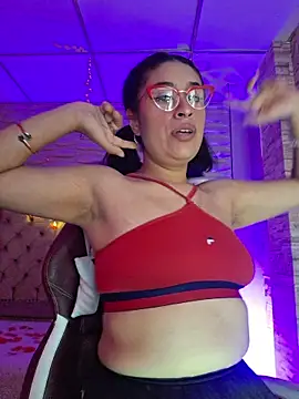 Roxanne Han online show from 11, 2, 2026