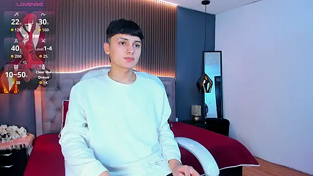 Snapshot of Maxii18_ chatting on 30, 10, 2025 Maxii18 online show from 30, 10, 2025