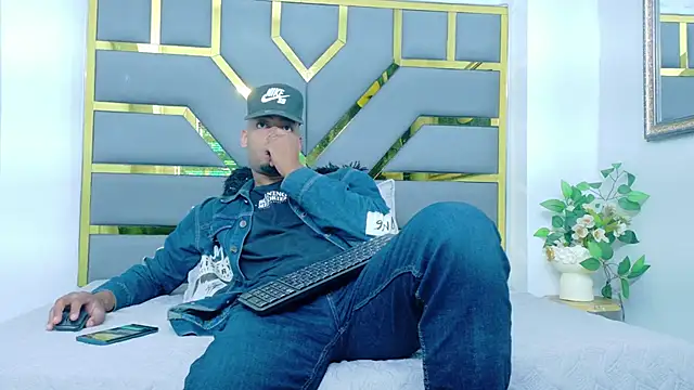 Neytanmalcon online show from 21, 11, 2025