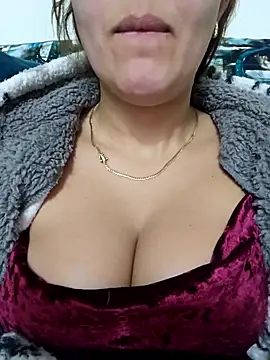 Sexy-girl online show from 19, 2, 2026