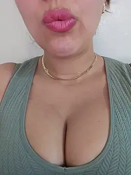 Sexy-girl online show from 11, 5, 2026