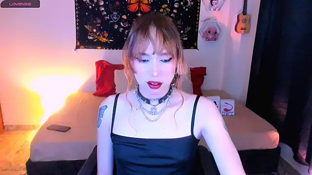 Snapshot of AdelineEsposito chatting on 30, 11, 2025 AdelineEsposito online show from 30, 11, 2025