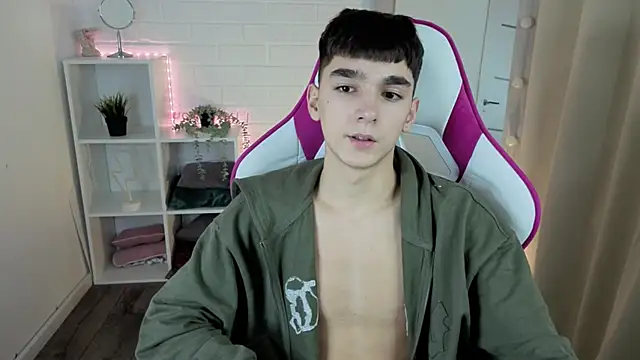 YamiTwink online show from 20, 11, 2025