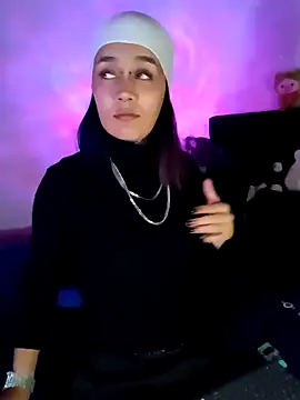 Snapshot of SharonSalazar chatting on 29, 3, 2026 SharonSalazar online show from 29, 3, 2026